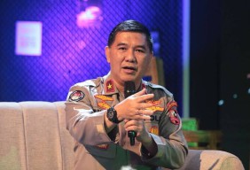 Kapolda Jatim Dimutasi Kapolri, Penggantinya Irjen Pol Imam Sugianto