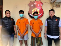 Lima Gengster Pukuli Korban, Dua Dibekuk Polsek Genteng