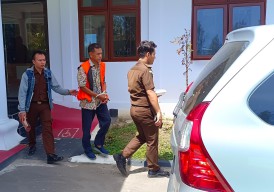 Kejari Buru Eksekusi Mantan Sekda Bursel Sahroel Pawa