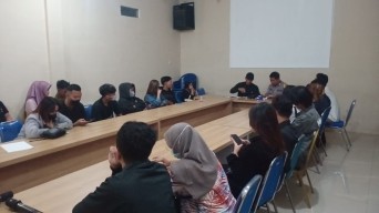 20 Muda Mudi Terjaring Razia Polisi dalam Hotel Daerah Nginden Surabaya