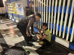 Tiga Pencuri Fiber Optik asal Sampang Dibekuk, Mendekam di Polsek Bubutan
