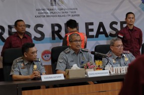 Kecantol Wanita, WN Malaysia Overstay Dideportasi Imigrasi Jember
