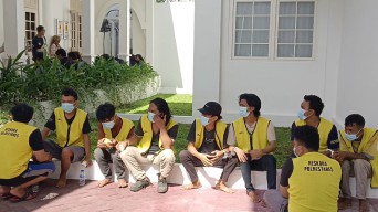 11 Orang Diamankan dari Pusat Sabu Jalan Kunti Surabaya