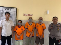 Jadi Penadah, Wanita dan Dua Pelaku Pencurian Dibekuk Resmob Surabaya