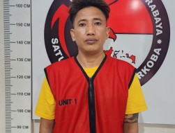 Pengedar yang Ditangkap Polrestabes Surabaya ini Biasa COD di Jembatan Suramadu