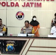 Ditpolairud Polda Jatim Amankan Wanita asal Rungkut Jual Detonator Bahan Peledak dan TNT