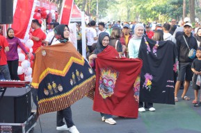 Pelayanan Kumham Bergerak dan Berdampak di Taman Bungkul Surabaya Disambut Antusias Warga