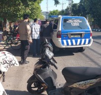 Emak-Emak jadi Korban Jambret di Jalan Undaan Kulon Surabaya