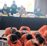 Ungkap Kasus 100 Hari Kerja Presiden, Polrestabes Surabaya Amankan 323 Pengedar