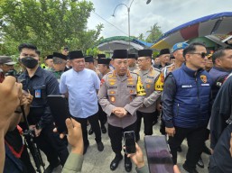 Dihadapan Kapolri, Istri AKP Lusiyanto Minta Pelaku penembakan Dihukum Berat