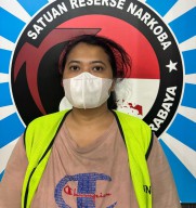 Kurir Wanita asal Kebonsari Dibekuk Polrestabes Surabaya