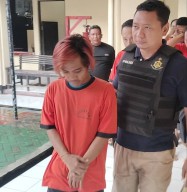 Kepergok Kabur, Pencuri Motor yang Tinggalkan Kunci T Dibekuk Polsek Wonocolo