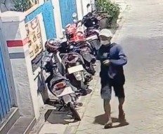 Pencuri Motor di Karang Gayam Terekam Jelas CCTV, Korban Berharap Polisi Mengungkap