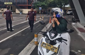 Di Blitar, Pelajar SMA Taklukkan Ujian Praktik SIM dan Lulus