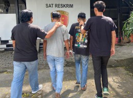 Heboh Grup FB 'Gay Khusus Surabaya' Dua Orang Admin Ditangkap Polres Tanjung Perak