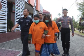 Pencurian Uang di Pasar Gotong Royong Probolinggo Diotaki Dua wanita