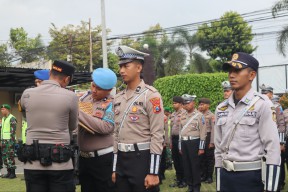 Penindakan Tegas Tilang Manual Maupun ETLE, Operasi Patuh Semeru,Polresta Blitar Tekan Pelanggaran Dan Kecelakaan.