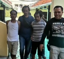 Dua Sekawan Dibekuk Polsek Simokerto 12 Kali Curi Motor, 2 Lokasi Terekam CCTV