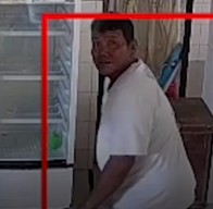 Gasak Kotak Amal di Kedurus, Maling Gemuk Terekam CCTV