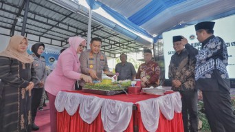Launching Satuan Pelayanan Pemenuhan Gizi di Jimbe, Kapolres Blitar :Wujud Dukungan Polri