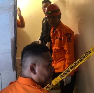 Polsek Genteng Selidiki Tewasnya Teknisi Lift dalam Pengerjaan di Restoran Sansekerta