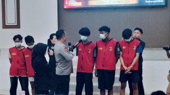8 Pesilat Pelaku Perampasan Karah Jambangan Diamankan Jatanras Polrestabes Surabaya