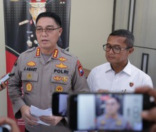 Polda Jatim Bekuk 3 Tersangka dalam Kasus Pengerusakan Rumah Nenek Elina
