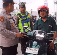 Marak Curanmor, Polisi Tanjung Perak Razia Kendaraan di Jembatan Suramadu