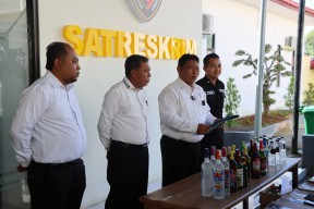 Polres Pamekasan Gelar Razia Miras Jelang Ramadhan