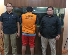 Polrestabes Surabaya Bekuk Advokat yang Edarkan Ganja Berikut Pemakai
