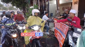 Bagi Takjil dan Buka Puasa Bersama dalam HUT ke-5 Media Online Eksklusif.co.id