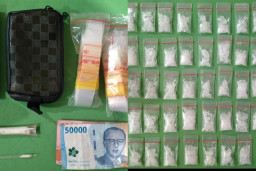 Baca juga : Pengedar Sabu Hangtuah Dibekuk Polrestabes Surabaya, Polisi Sita 42,9 Gram Sabu