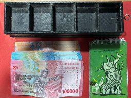 Baca juga : Benteng Dalam Surabaya Diobok Obok Satresnarkoba Tanjung Perak,  Bekuk Dua Pengedar