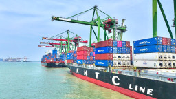 Arus Petikemas TTL Tembus 2,29 Juta TEUs hingga September 2026, Tumbuh 12,54 Persen