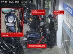 Curanmor Sikat Motor Mahasiswa di Rungkut, Terekam Cctv Saat Ditinggal Masuk Minimarket