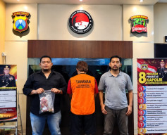 Kos Ploso Digrebek Polrestabes Surabaya, 40 Paket Seberat Sabu Disita