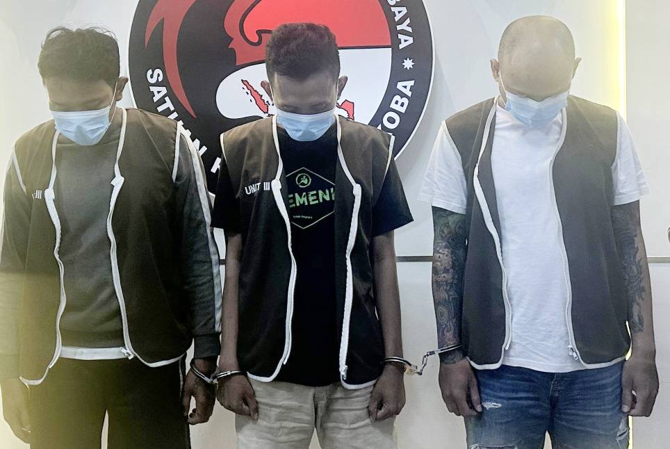 Tiga sekawan kompak jual Sabu Sabu 