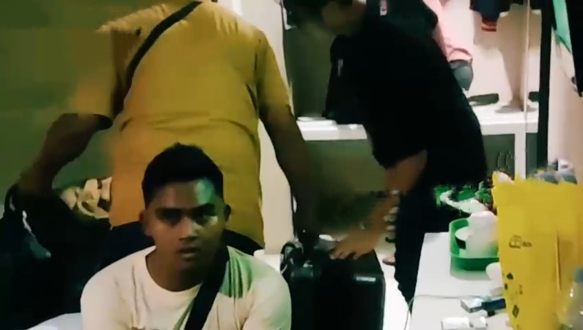 Polisi saat bekuk pelaku pembobol rumah mewah