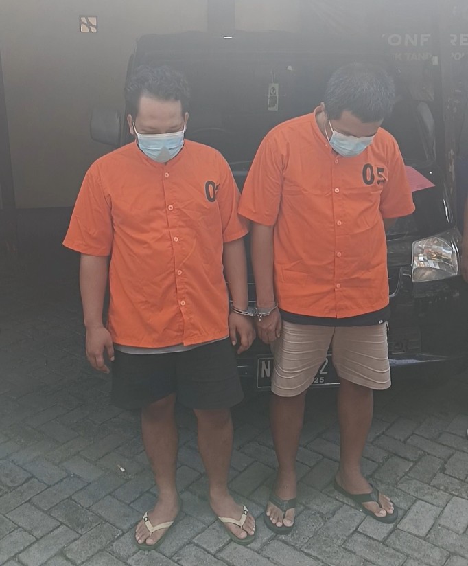 Sopir dan penadah mobil gadai di Polsek Tandes