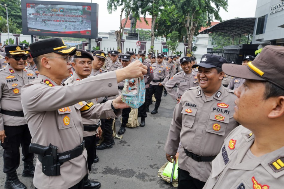 Apel PAM Pemilu 2024 Polrestabes Surabaya