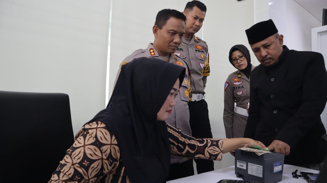 Kapolres dan Kasat Lantas Polres Tuban