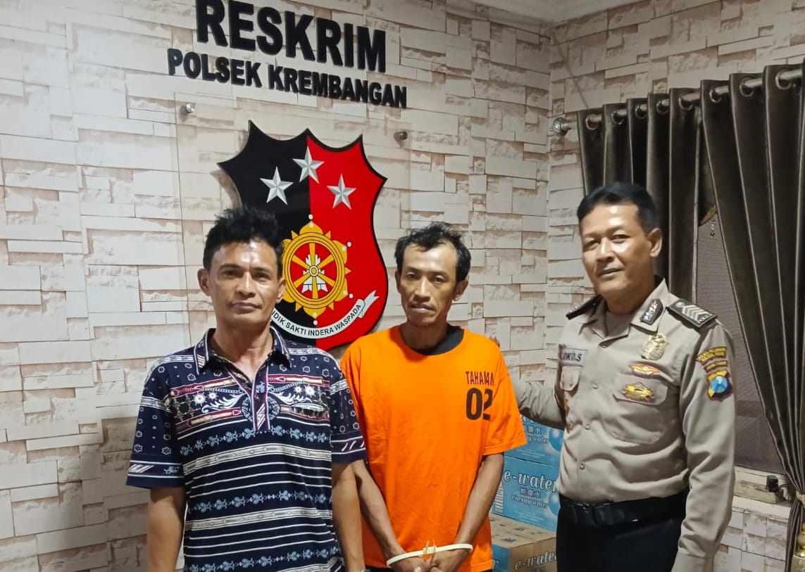 Pelaku diapit anggota 