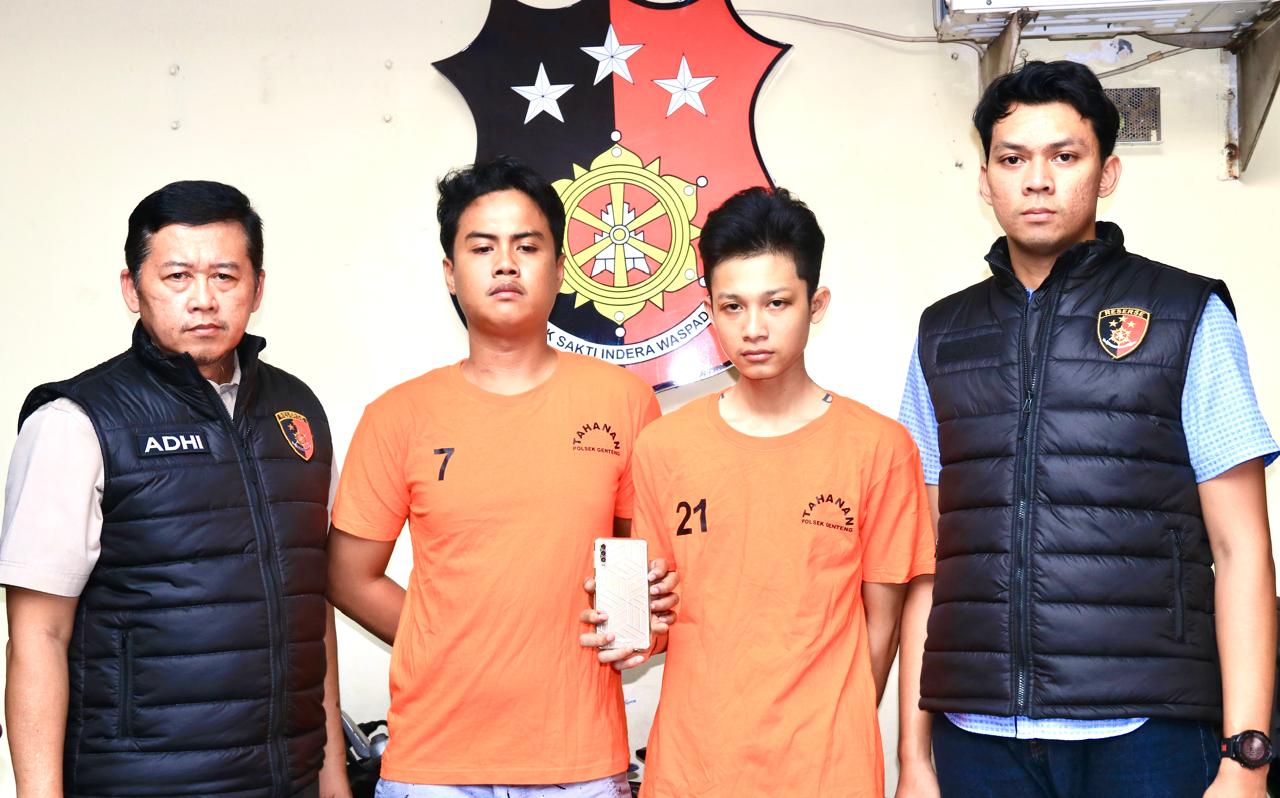 Dua jambret diapit anggota Reskrim 