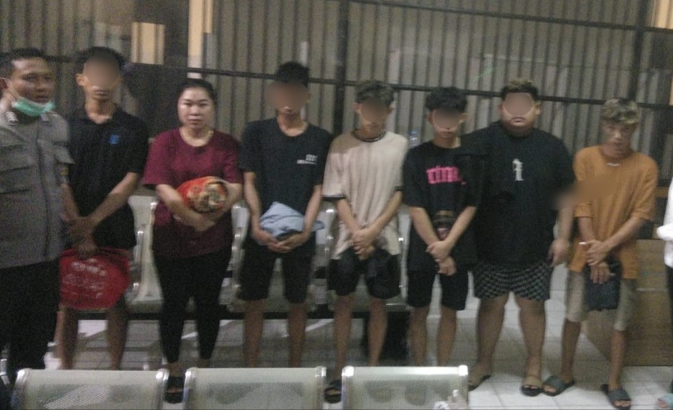 Para pelaku penjualan anak di bawah umur di Polrestabes Surabaya