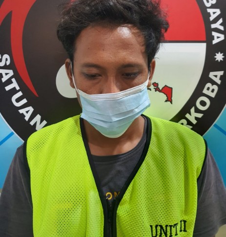 Pengedar narkotika yang dibekuk Polrestabes Surabaya