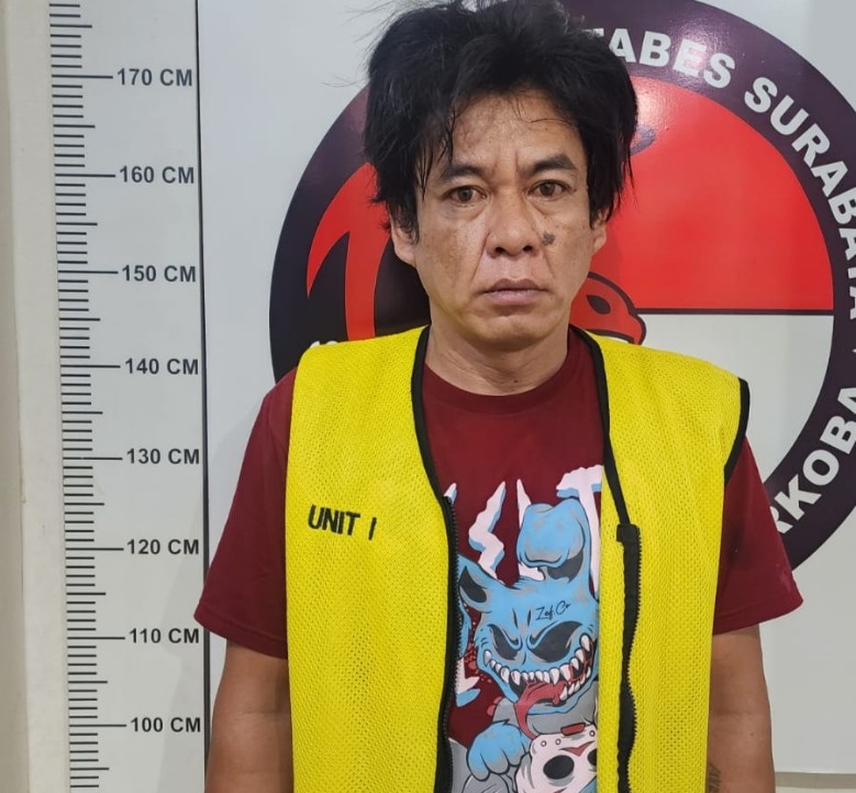 Pengedar narkotika jenis sabu yang ditangkap Polrestabes Surabaya