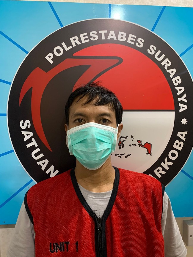 Pengedar sabu dan ekstasi di Surabaya