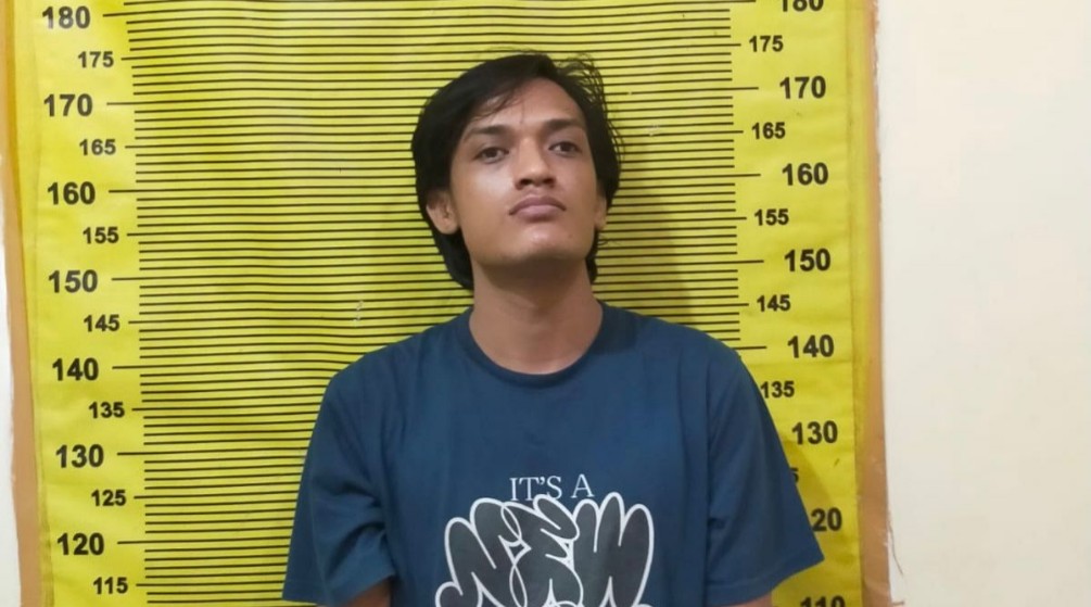 Pelaku pengedar sabu di Polsek Simokerto Surabaya