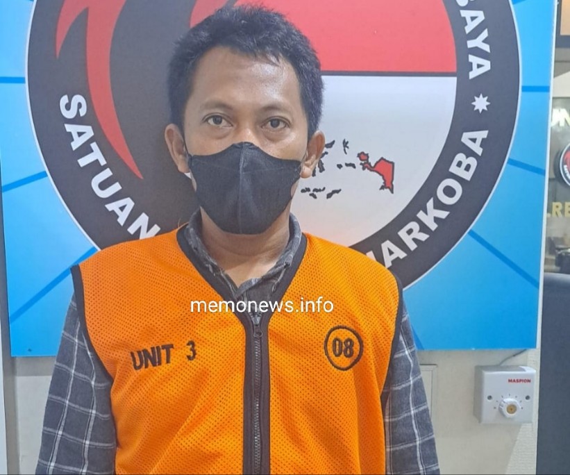 Pengedar sabu yang diamankan Polrestabes Surabaya