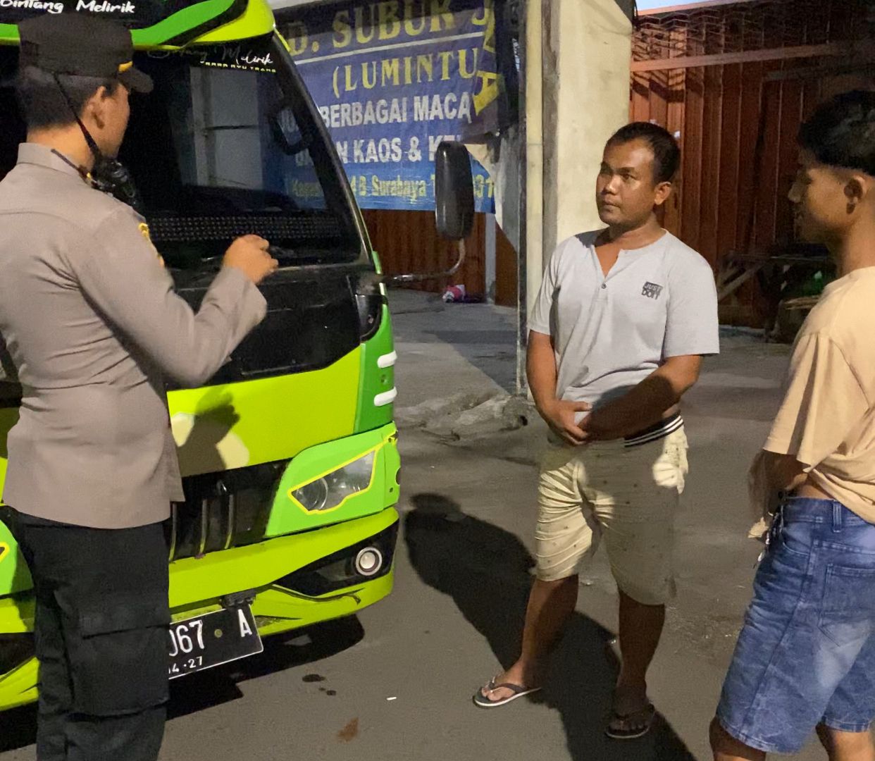 Cegah Kecelakaan Maut, Polsek Simokerto Periksa Puluhan Kendaraan